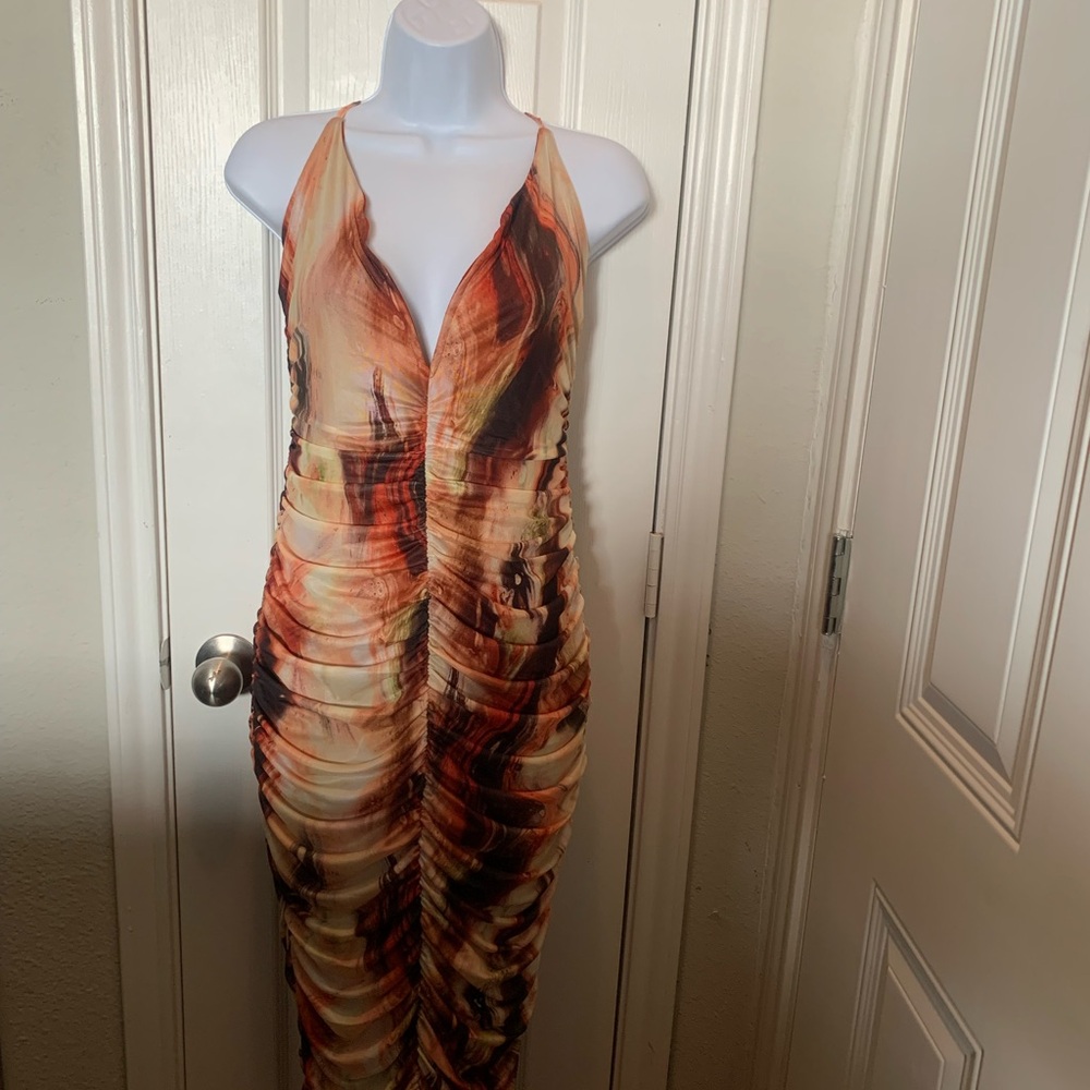 SHEIN Ruched Maxi Dress in Burnt Orange and Cream Swirl